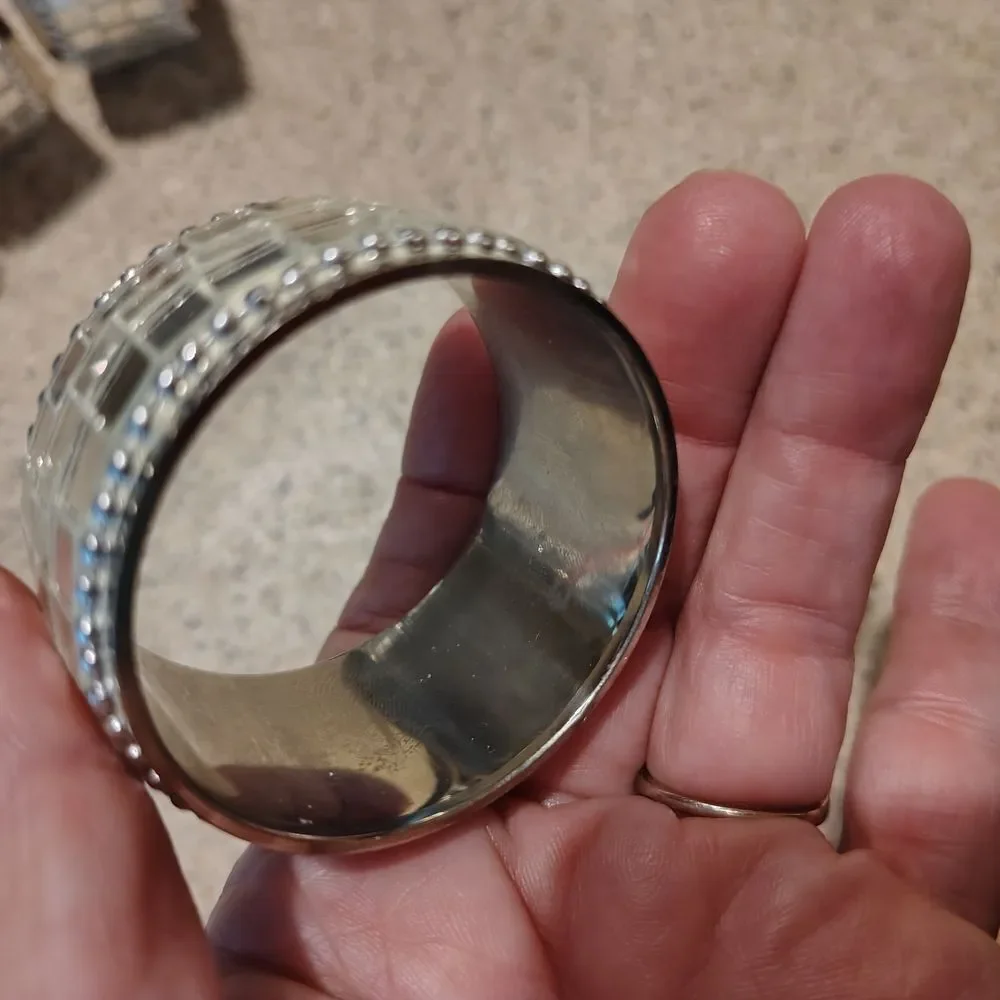 Pier 1 Silver Mosaic Napkin Rings Set Of 4